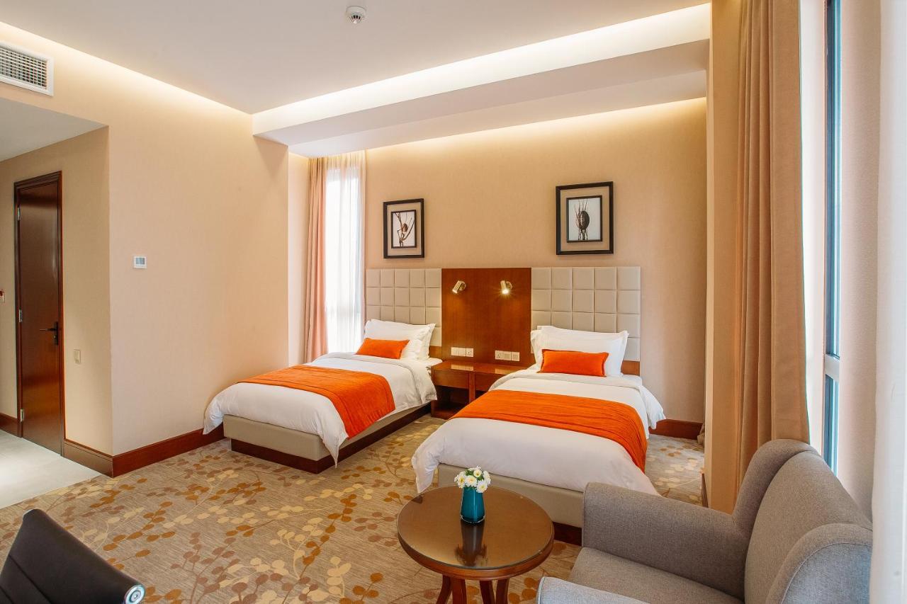 Horizont Hotel Tiflis Exterior foto