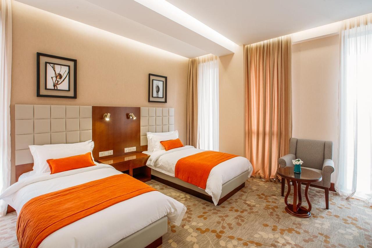 Horizont Hotel Tiflis Exterior foto